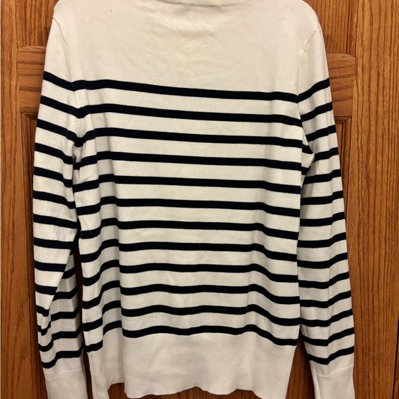 White House Black Market Size XL faux turtle neck sweater - Picture 3 of 3